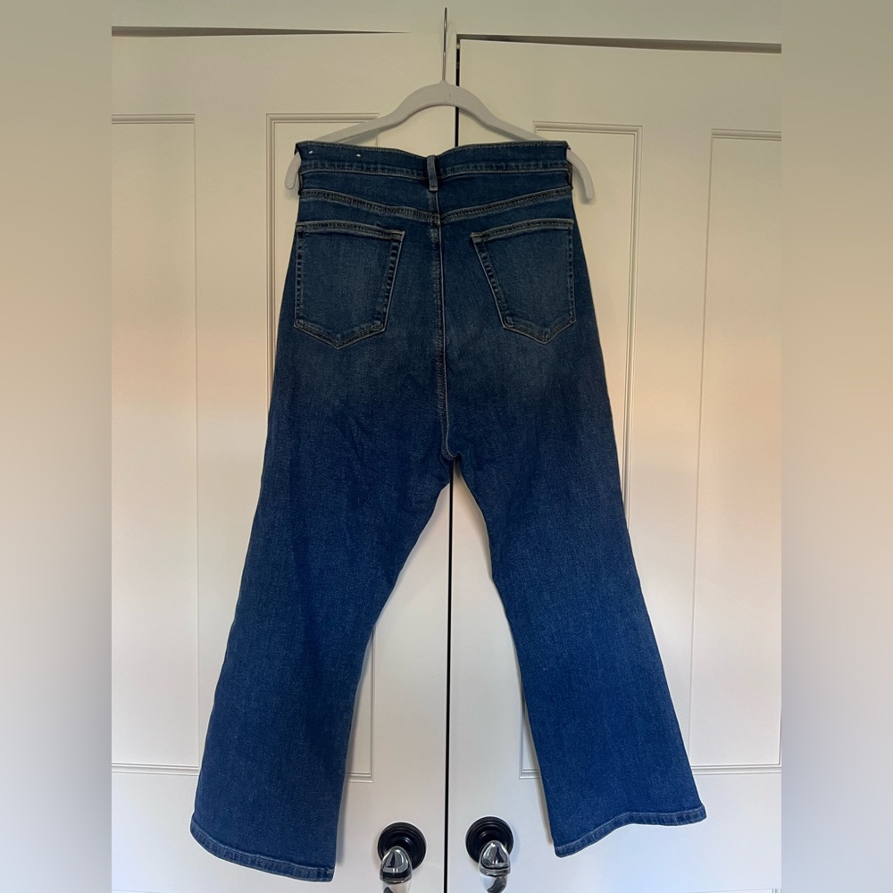 LOFT High Rise Kick Crop Jean. - Picture 4 of 6